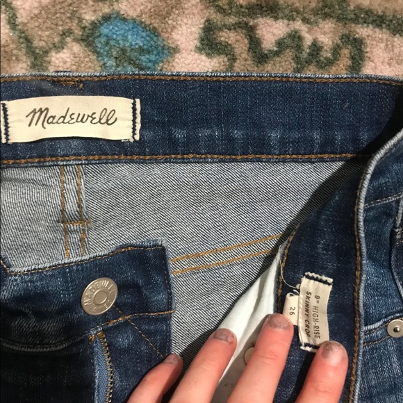Madewell distressed skinny crop jeans - Picture 3 of 4